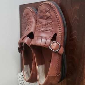 Leather shoes